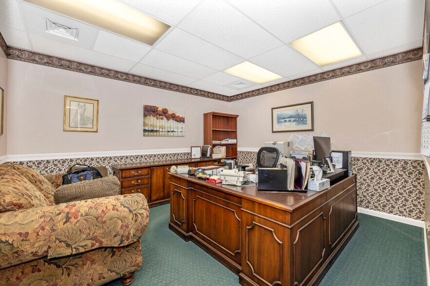 More Photos Of 61 W Lee St, Hagerstown Warehouse For Sale