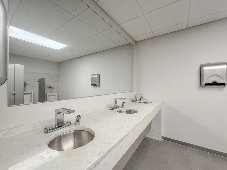 More Photos Of 200 Connecticut Ave, Norwalk Office For Lease