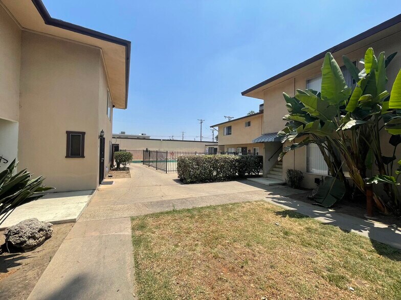 More Photos Of 826 N Barranca Ave, Covina Apartments For Sale
