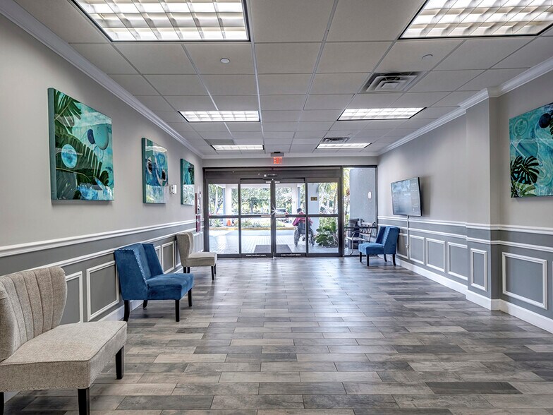 More Photos Of 4700 N Congress Ave, West Palm Beach Medical For Sale