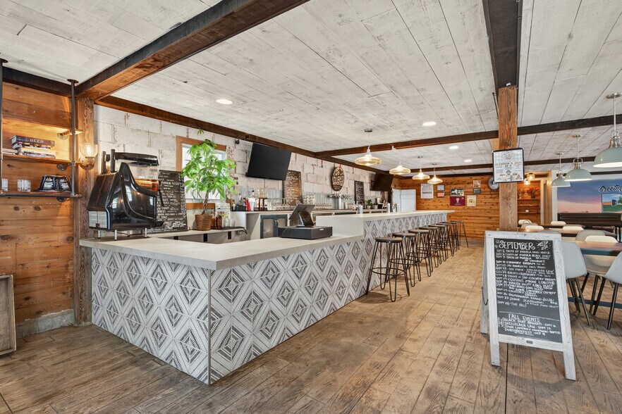 More Photos Of 65 Four Corners Rd, Warwick Specialty For Sale