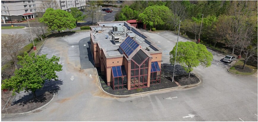 More Photos Of 110 E Parkway East Dr, Birmingham Fast Food For Lease