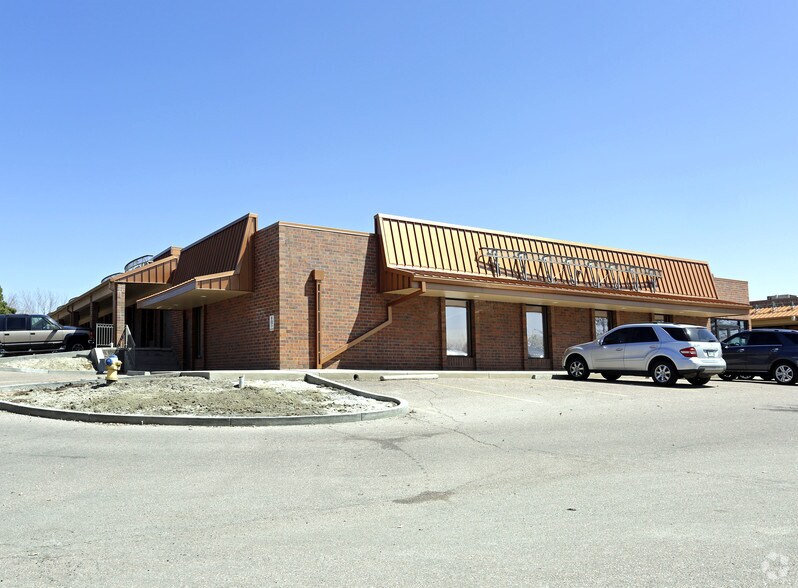 More Photos Of 4701-4799 N Academy Blvd, Colorado Springs Unknown For Lease