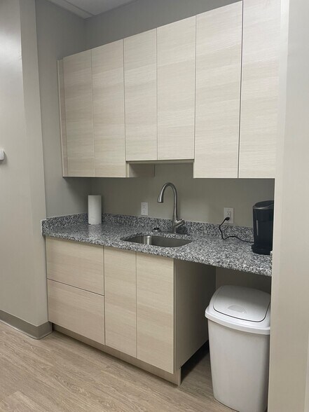 More Photos Of 19720 Jetton Rd, Cornelius Office For Lease