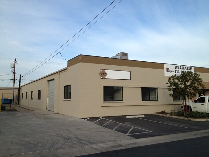 More Photos Of 1561-1581 Orangethorpe Way, Anaheim Warehouse For Lease