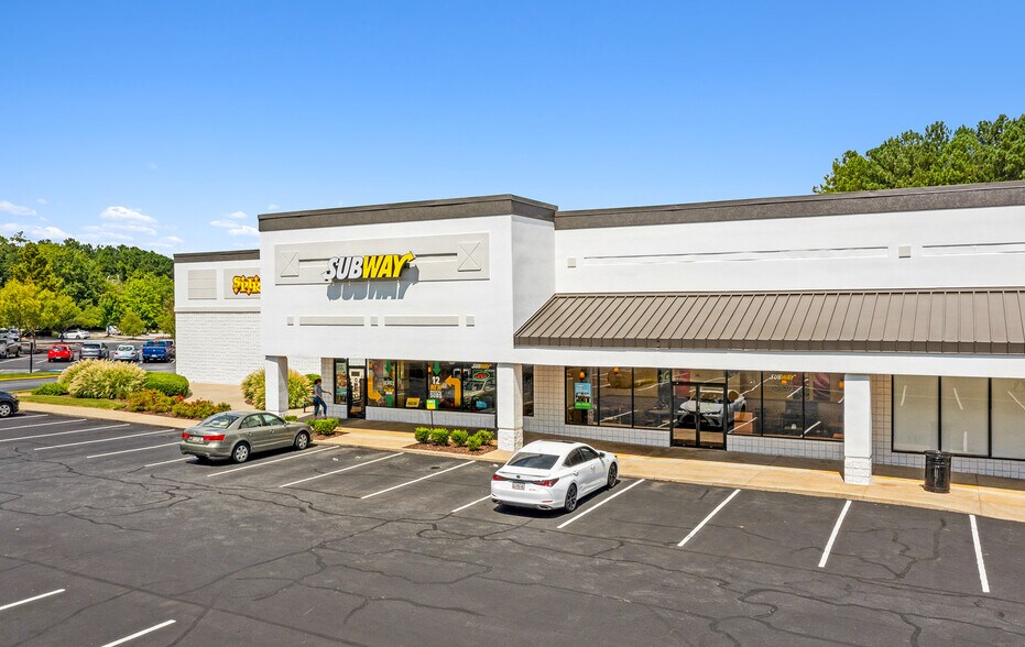 More Photos Of 1580 Holcomb Bridge Rd, Roswell Storefront For Sale