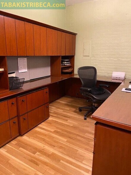 More Photos Of 154 Reade St, New York Storefront Retail Office For Sale