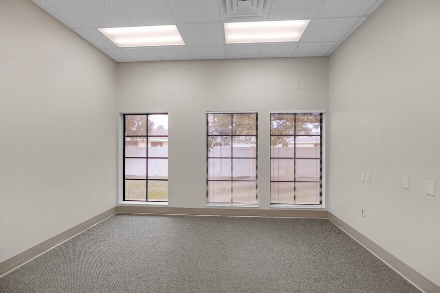 More Photos Of 1260 37th St, Vero Beach Medical For Lease