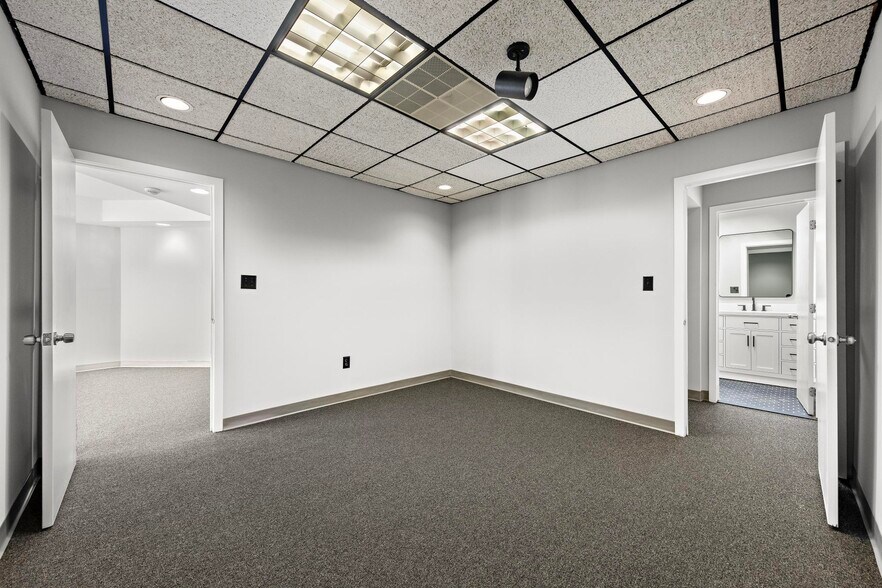 More Photos Of 675 Route 72 E, Manahawkin Office For Sale