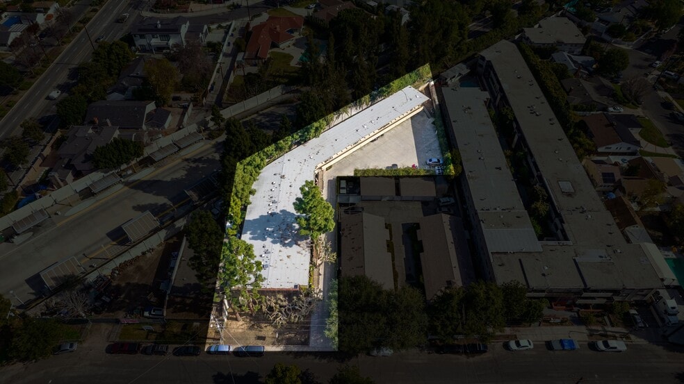 More Photos Of 5934 Buffalo Ave, Van Nuys Apartments For Sale