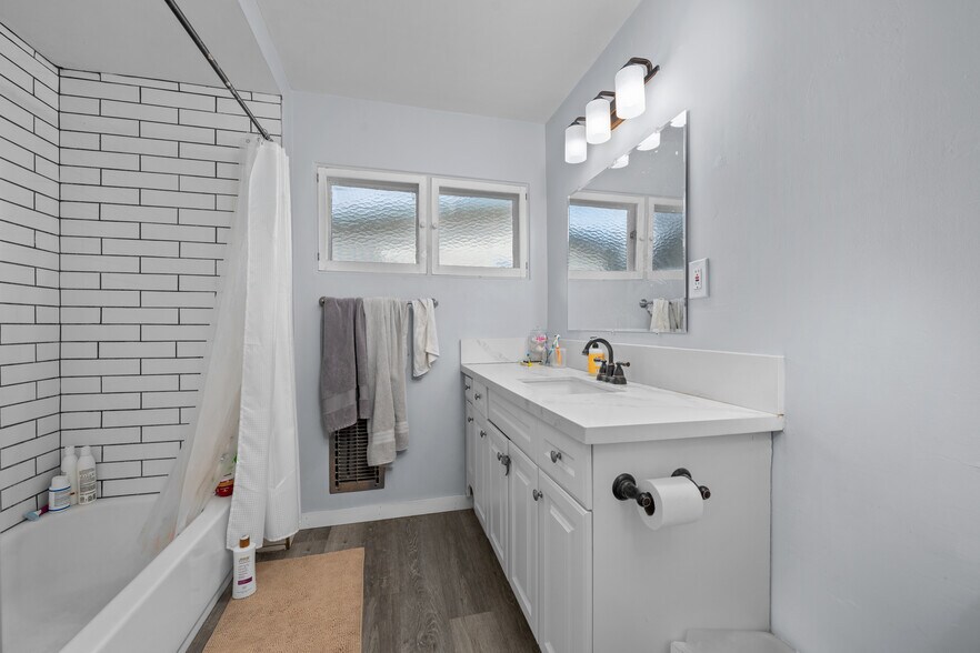 More Photos Of , San Diego Multifamily For Sale