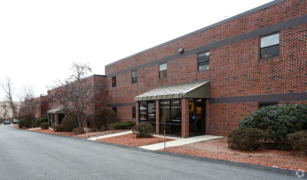 More Photos Of 471 Page St, Stoughton Warehouse For Lease