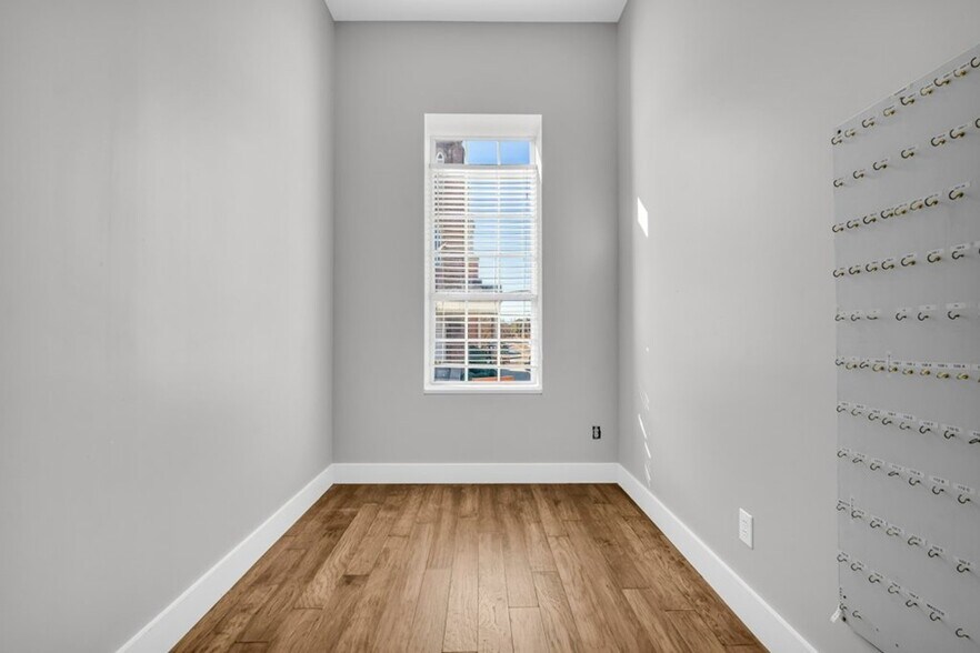 More Photos Of 201 Lafayette St, Starkville Loft Creative Space For Lease