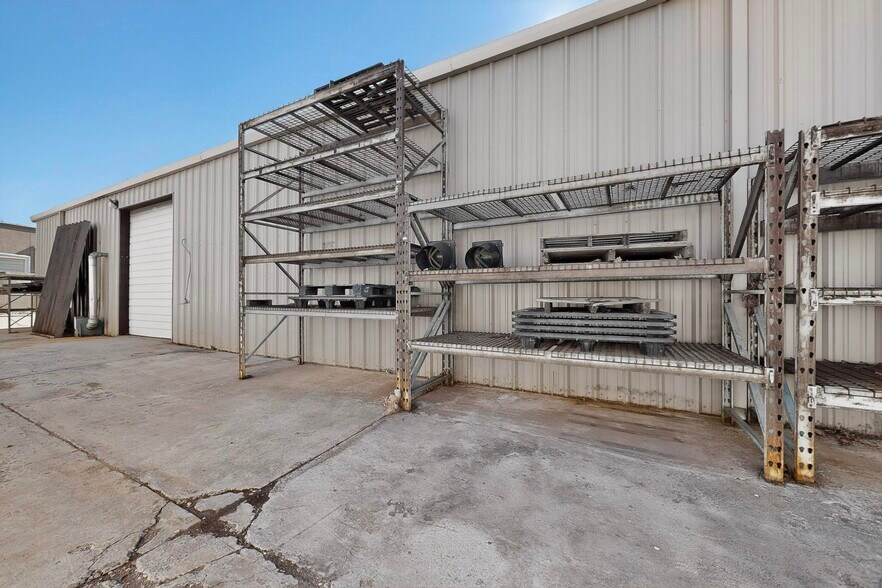 More Photos Of 4415 Anaheim Ave NE, Albuquerque Warehouse For Sale