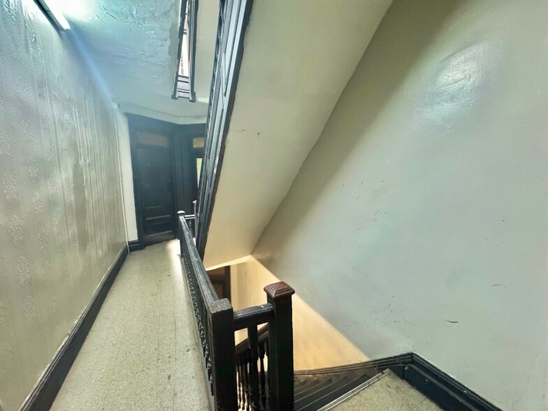 More Photos Of 1526 Pacific St, Brooklyn Apartments For Sale