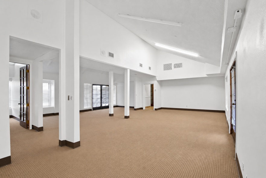 More Photos Of , Santa Ana Office For Sale