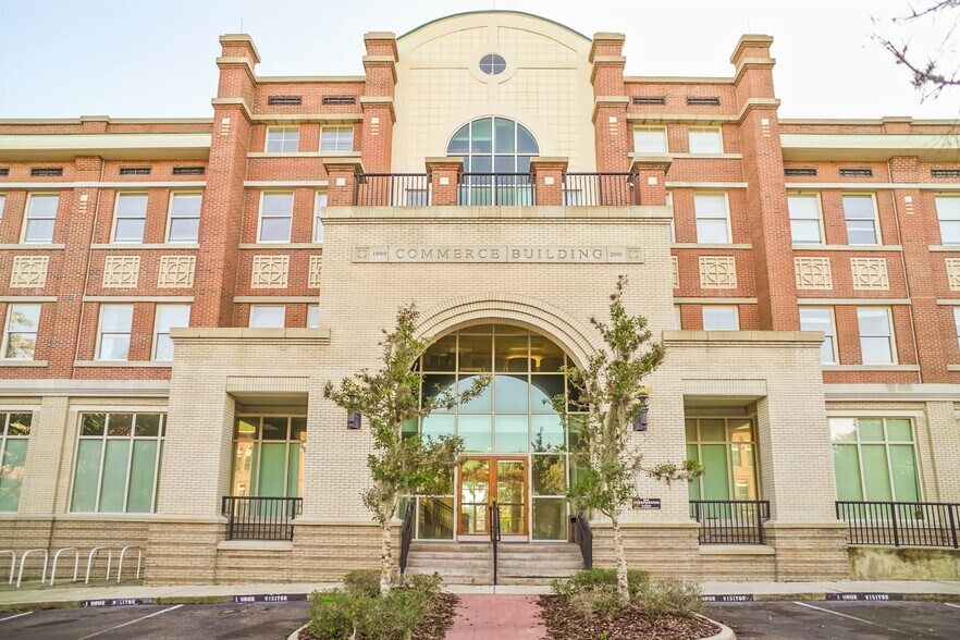 More Photos Of 300 E University Ave, Gainesville Coworking Space