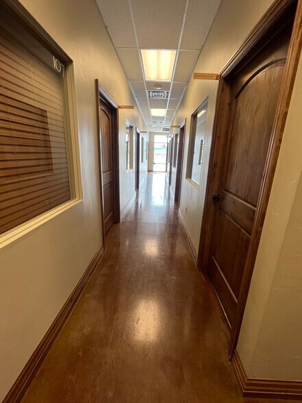 More Photos Of 655 S 4th E, Preston Fast Food For Lease