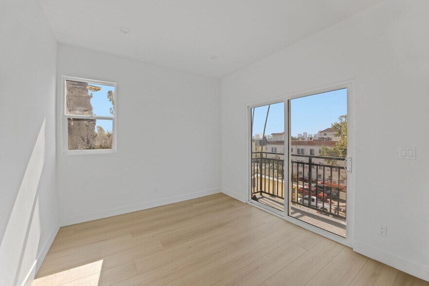 More Photos Of 4511 Rosewood Ave, Los Angeles Apartments For Sale