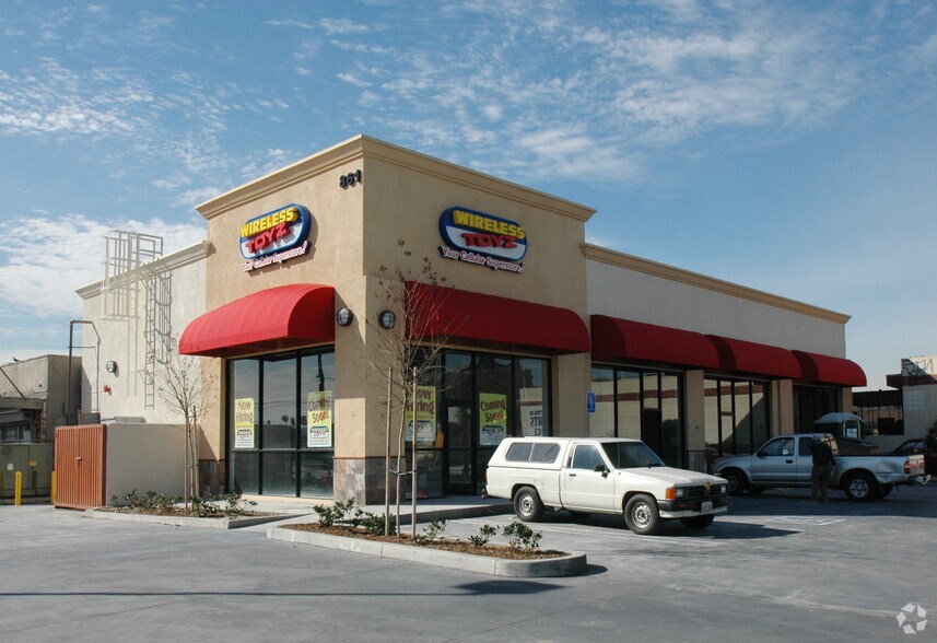 More Photos Of 861 N Sunset Ave, La Puente Storefront For Lease