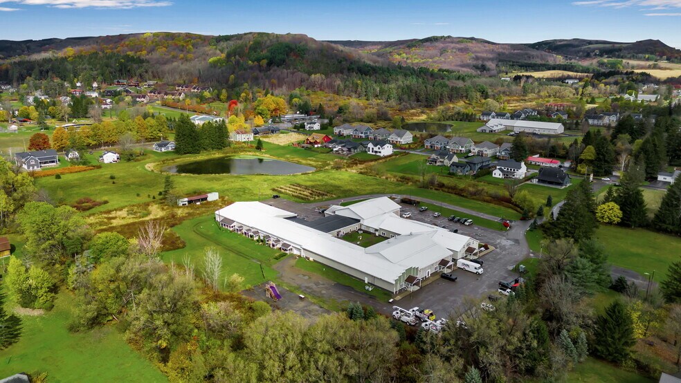 More Photos Of 2-85 Bristol Ln, Ellicottville General Retail For Lease