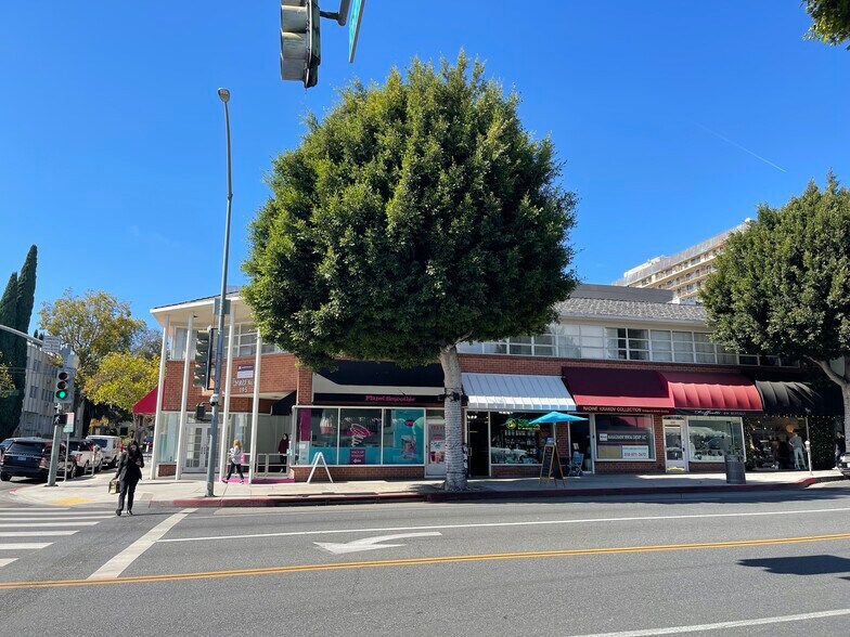 More Photos Of 195 S Beverly Dr, Beverly Hills Storefront Retail Office For Lease