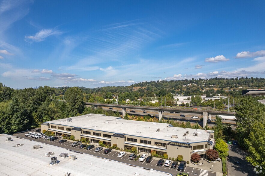More Photos Of 4304-4310 S 131st Pl, Tukwila Warehouse For Lease
