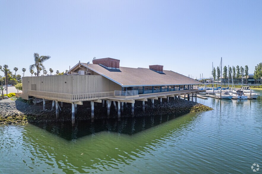 More Photos Of 459 Seaport Ct, Redwood City General Retail For Sale