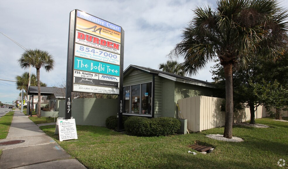 More Photos Of 1817-1835 N 3rd St, Jacksonville Beach Office For Lease