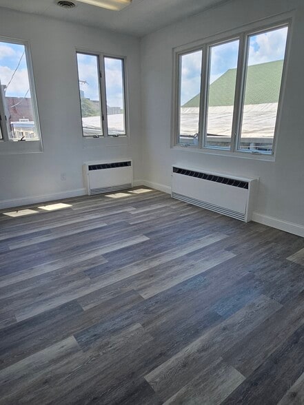 More Photos Of 4 Office St, Bel Air Storefront Retail Residential For Lease