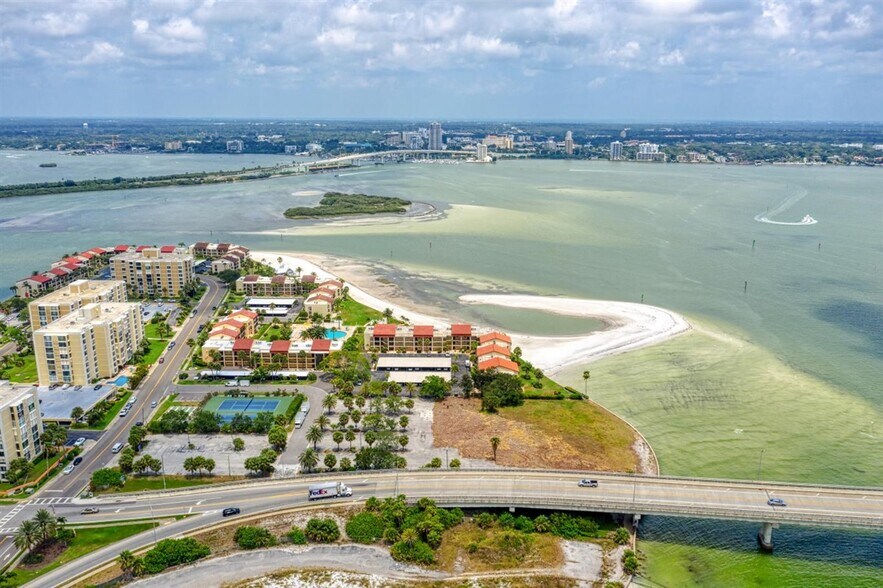 More Photos Of 805 S Gulfview Blvd, Clearwater Beach Land For Sale