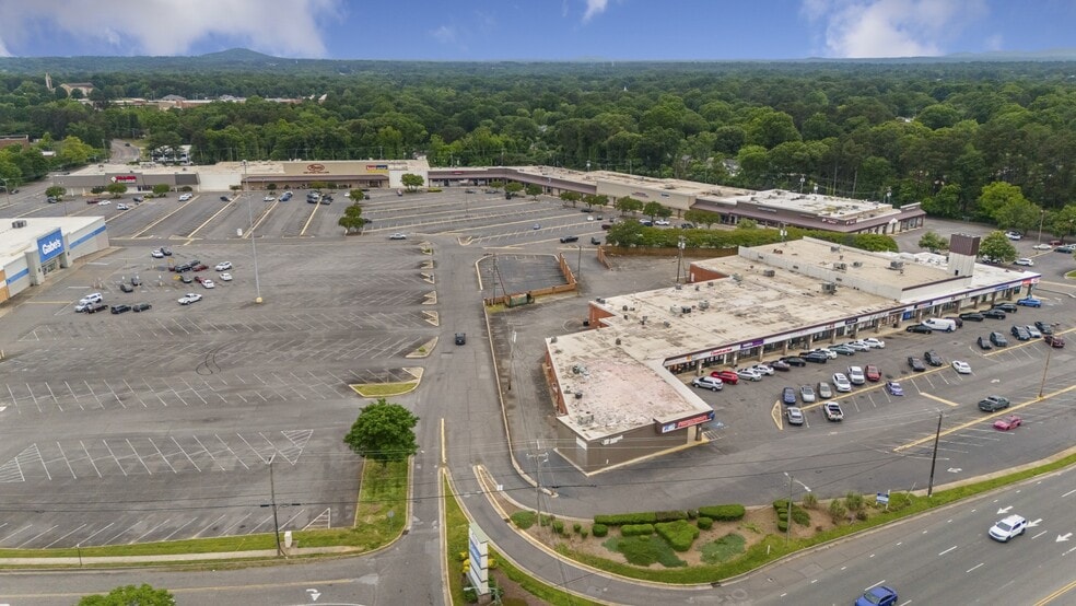 More Photos Of 1403-1493 E Franklin Blvd, Gastonia Unknown For Lease