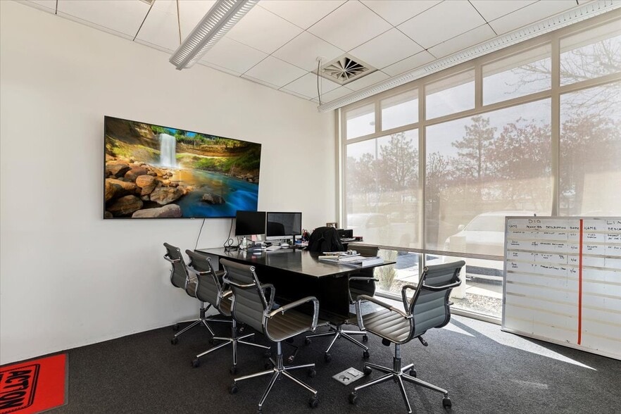 More Photos Of 825 S Gladiola St, Salt Lake City Warehouse For Sale