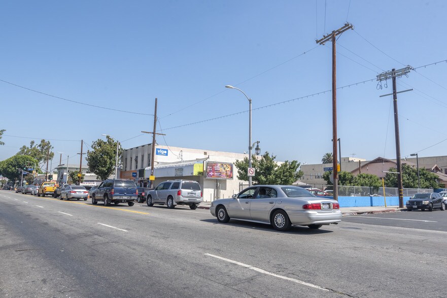 More Photos Of 4620 S Central Ave, Los Angeles Storefront For Lease