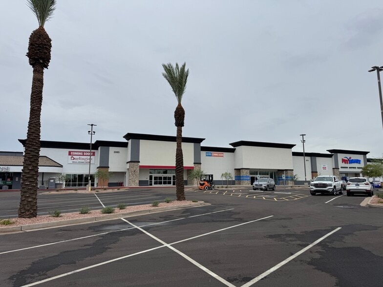 More Photos Of 2055 N Alma School Rd, Chandler Unknown For Lease