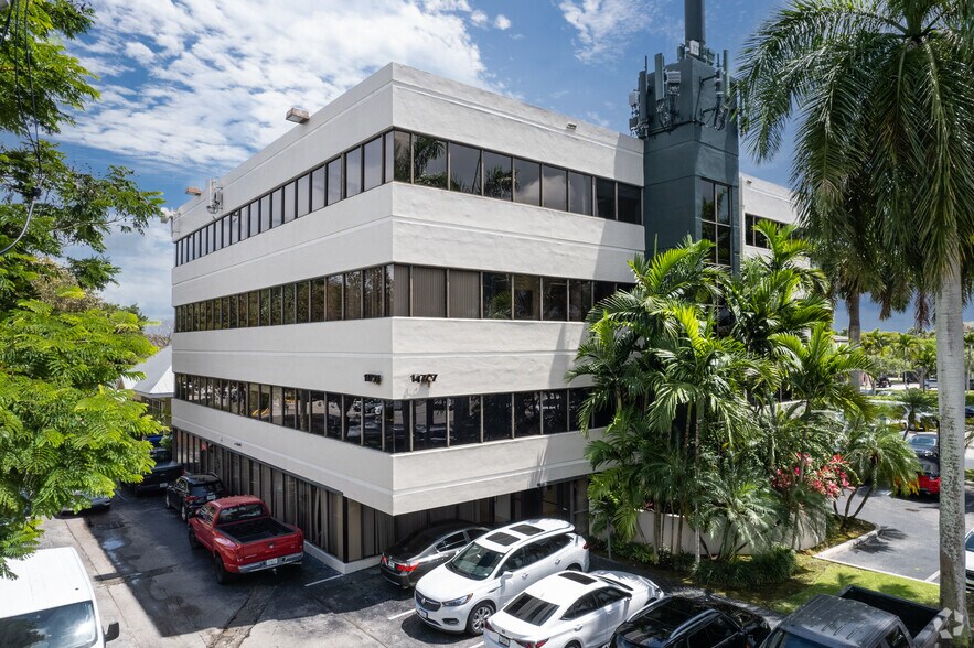 Primary Photo Of 14707 S Dixie Hwy, Miami Office For Lease