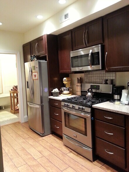 More Photos Of 709-711 Haddon Ave, Collingswood Storefront Retail Residential For Sale