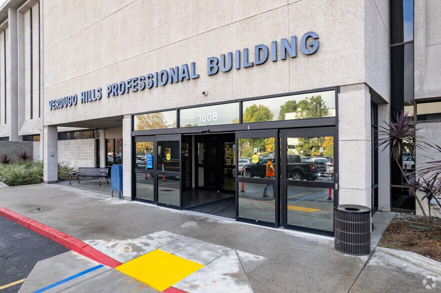 More Photos Of 1808 Verdugo Blvd, Glendale Unknown For Lease