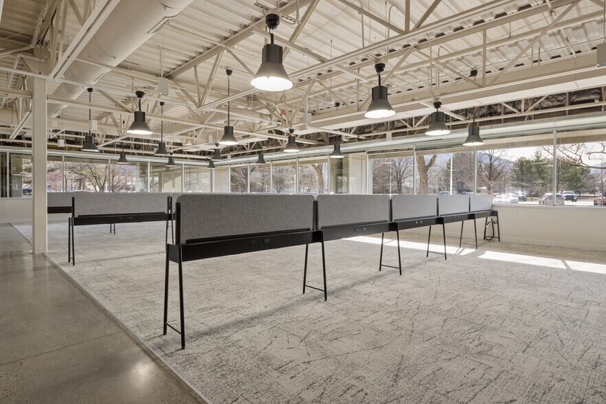 More Photos Of 1712 S East Bay Blvd, Provo Unknown For Lease