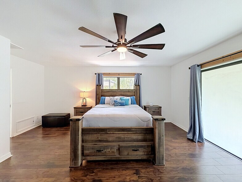 More Photos Of 26311 Willow St, Brooksville Specialty For Sale