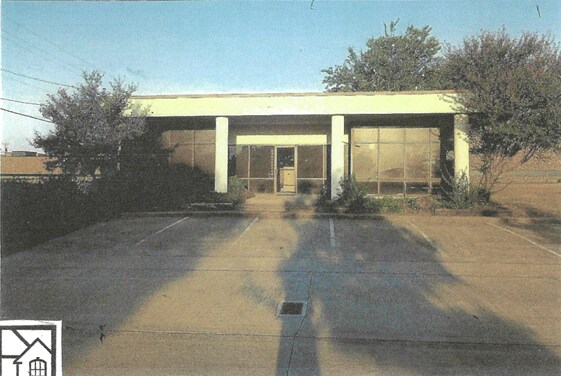 More Photos Of 5101 Martin St, Rowlett Office For Sale