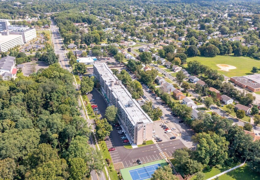 More Photos Of 401 Cooper Landing Rd, Cherry Hill Apartments For Lease