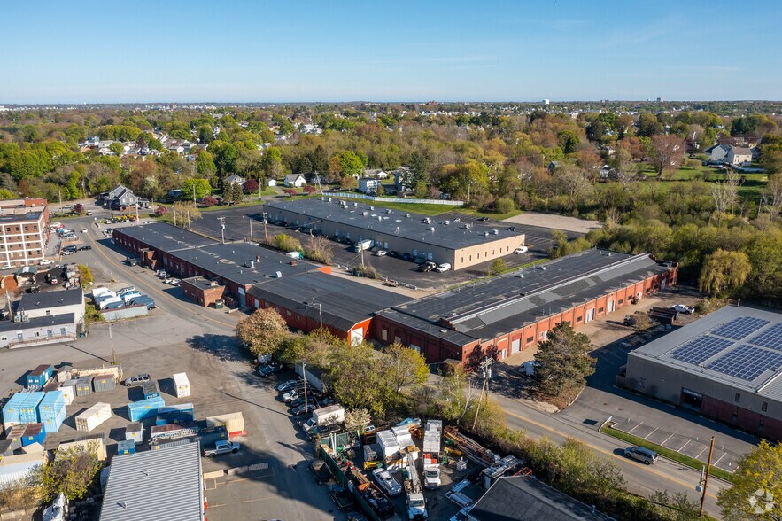 More Photos Of 58 Pulaski St, Peabody Unknown For Lease