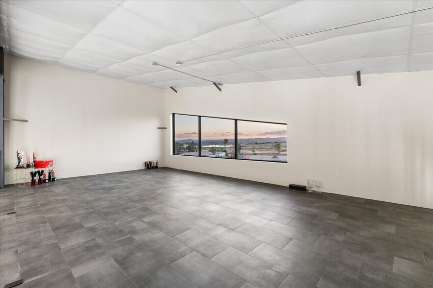 More Photos Of 3388 London Bridge rd, Lake Havasu City Industrial For Sale