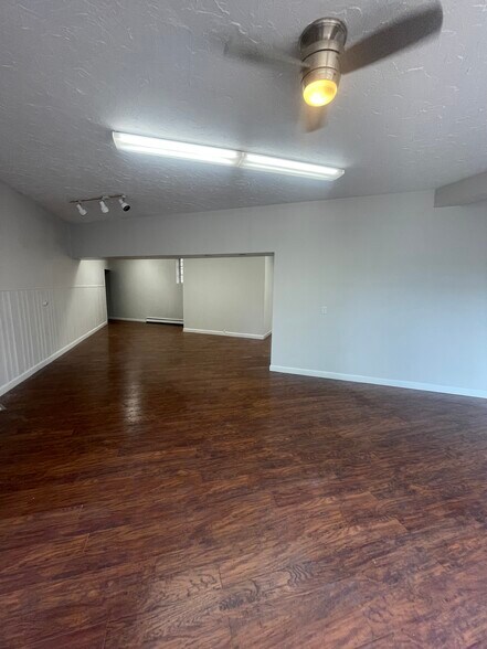 More Photos Of 209 Albion St, Wakefield Storefront For Lease