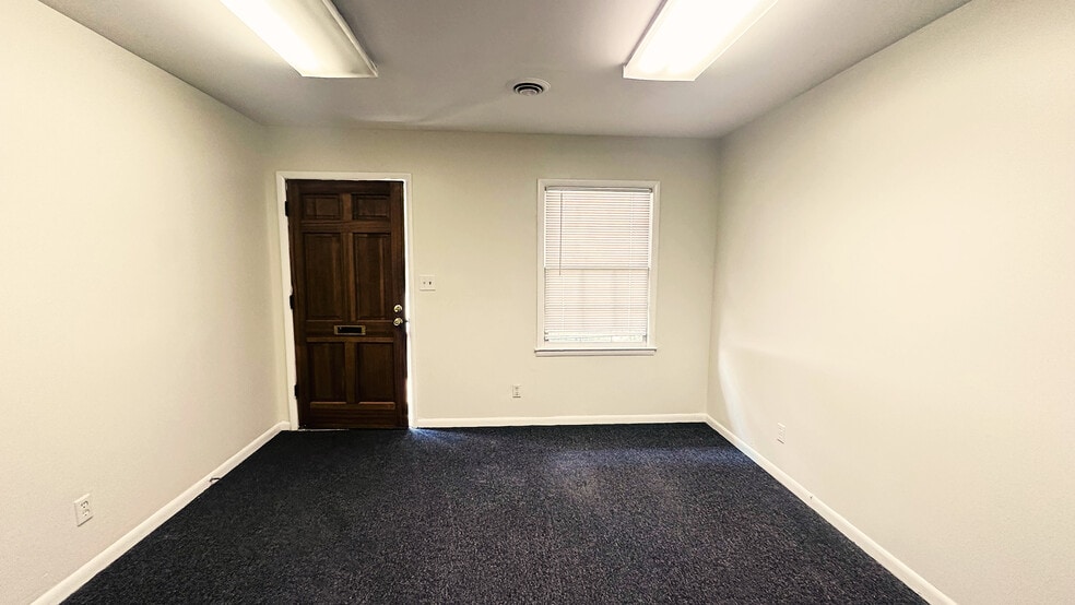 More Photos Of 3594 Old Chamblee Tucker Rd, Atlanta Medical For Lease