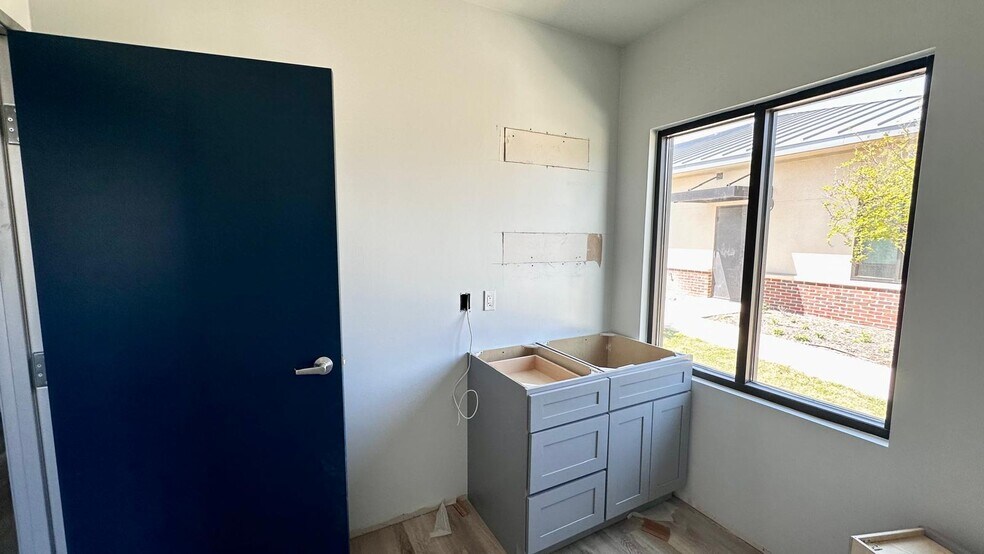 More Photos Of 3116 Capital Way, Fort Worth Medical For Lease