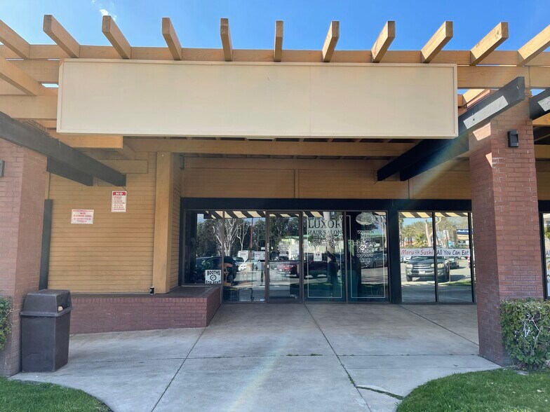 More Photos Of 80-160 W Foothill Blvd, Upland Unknown For Lease