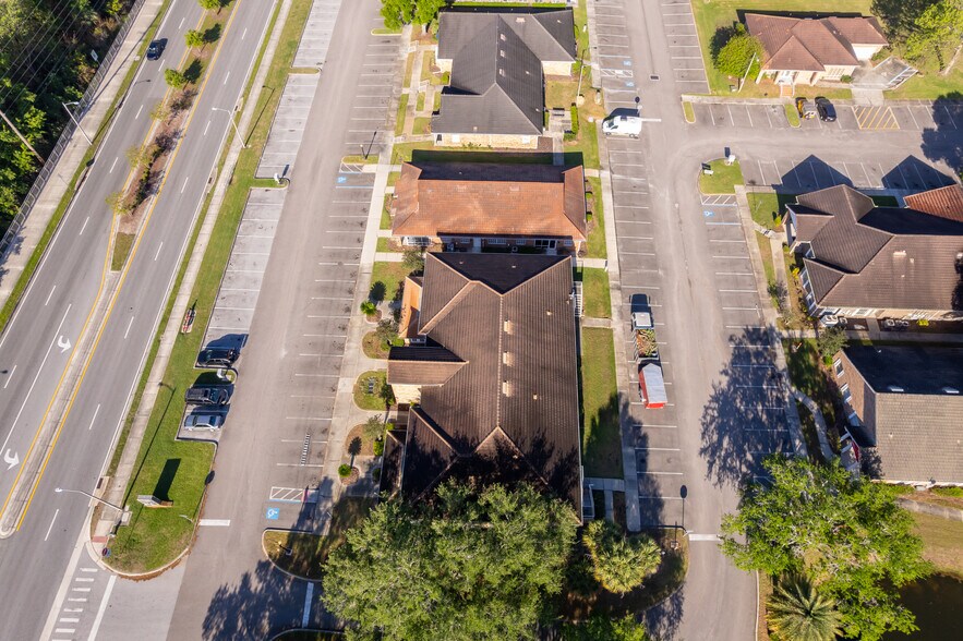 More Photos Of 809 E Oak St, Kissimmee Medical For Sale