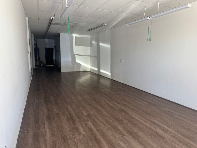 More Photos Of 110-150 W El Norte Pky, Escondido Unknown For Lease